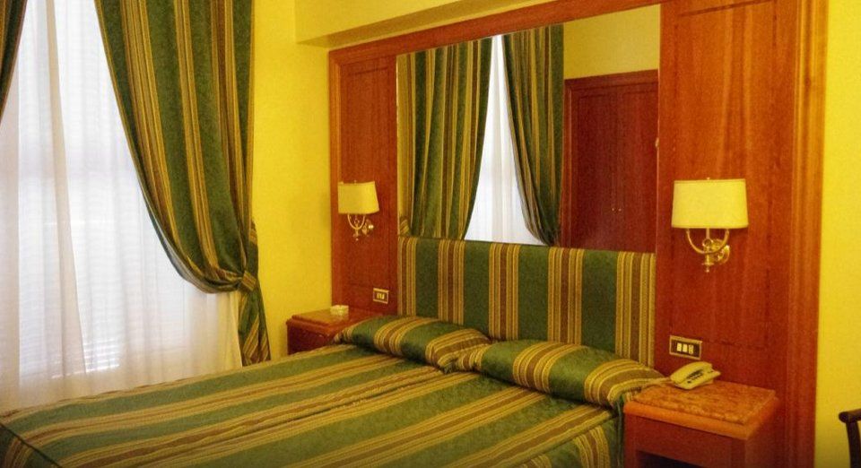 ราเอลี โฮเต็ล ซิรากูซา Hotel โรม ภายนอก รูปภาพ